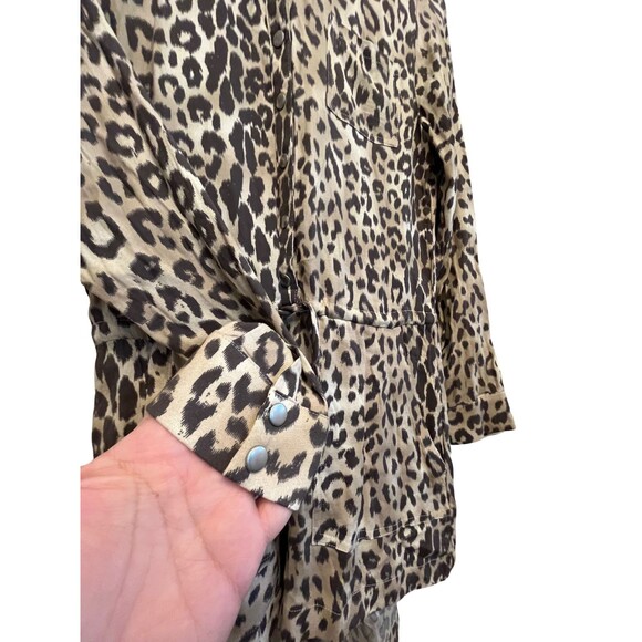 Chaser Leopard Print Short Romper Snaps Cinch Waist Long Sleeve Black Cream XS - Picture 15 of 16